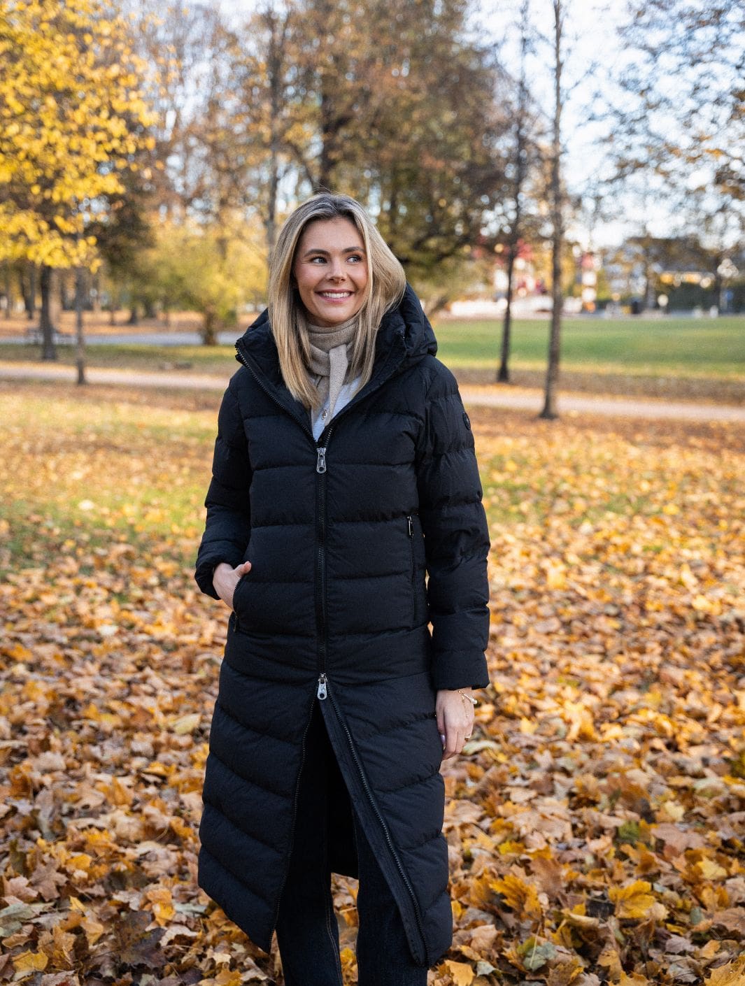 Monel Outerwear Jakke | Val Cenis Long Tech Black