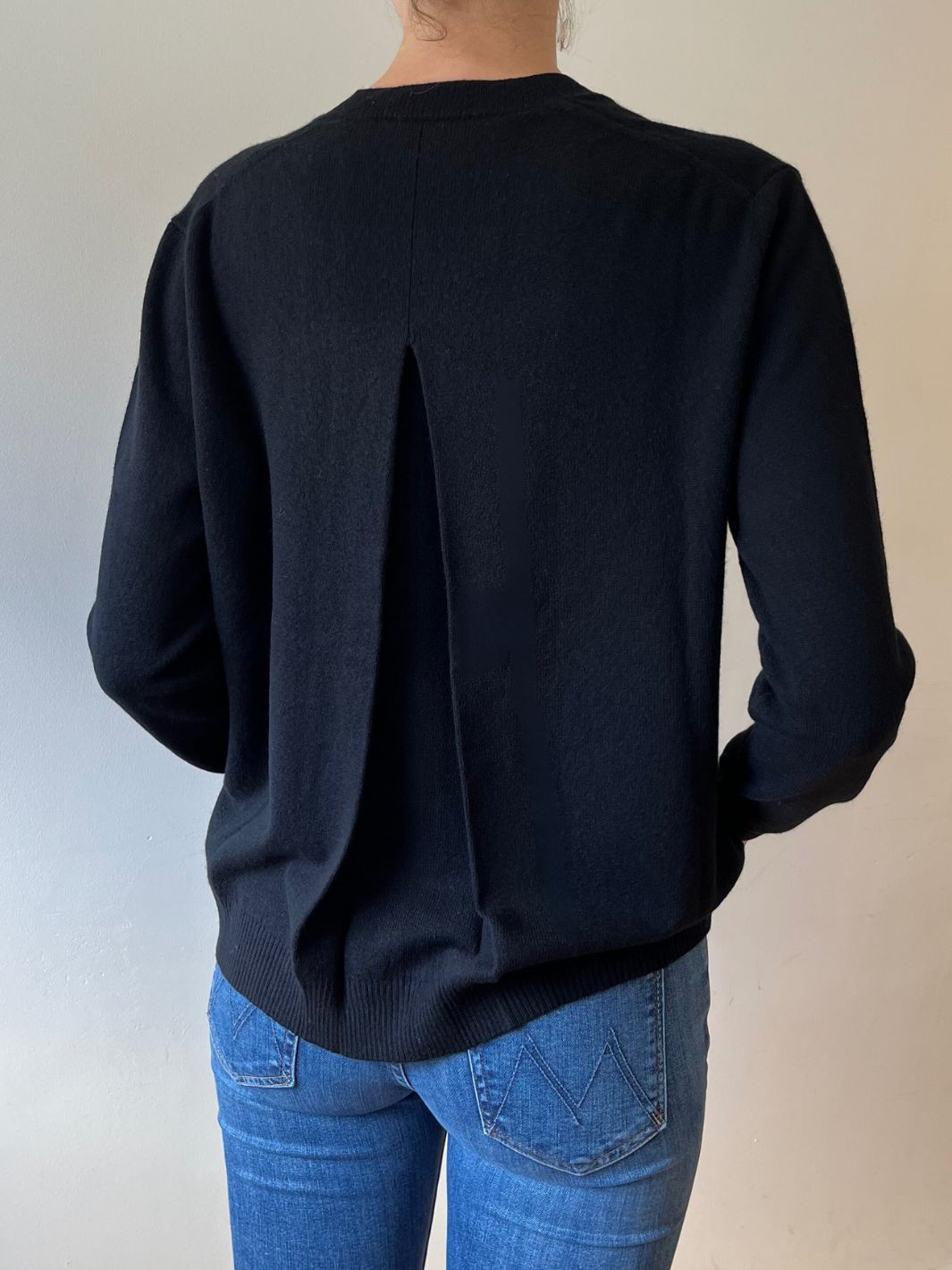 Allude Knit Cardigan | V-Cardigan Black