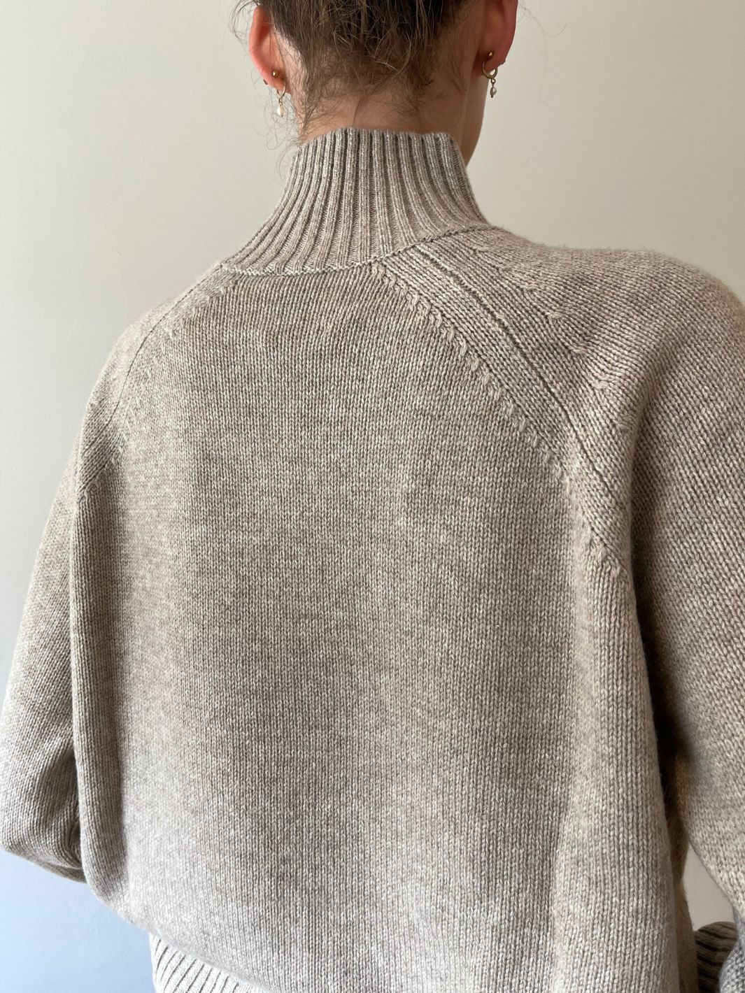 Allude Knit Genser | Mockneck Sweater Beige