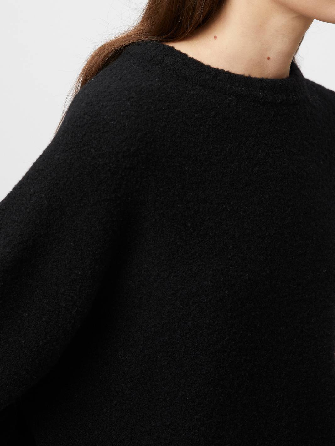 Fall Winter Spring Summer Sweaters Genser | Boucle Cocoon Roundneck Jet Black