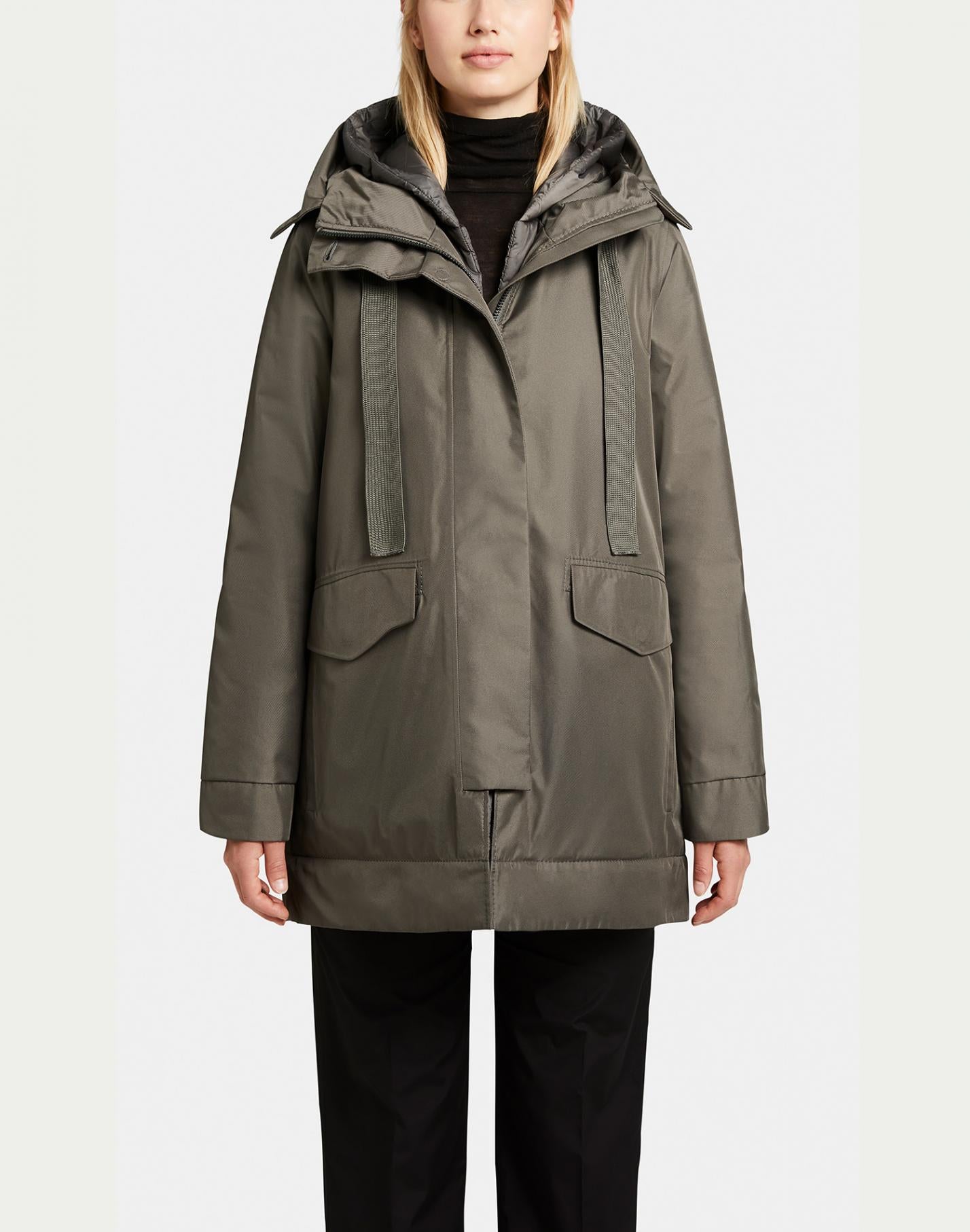 g-lab Outerwear M / Taupe Jakke | Miora Tech