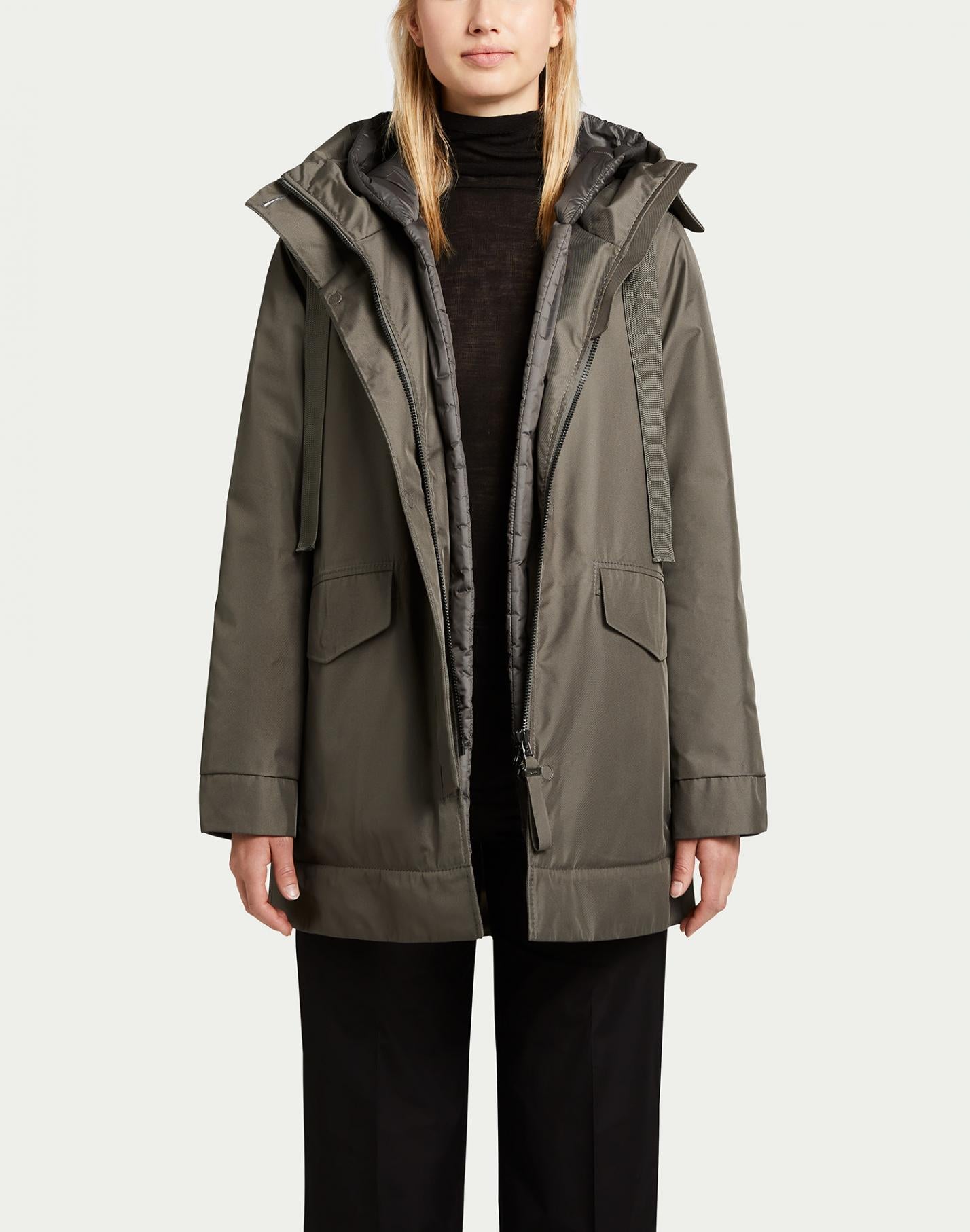 g-lab Outerwear M / Taupe Jakke | Miora Tech