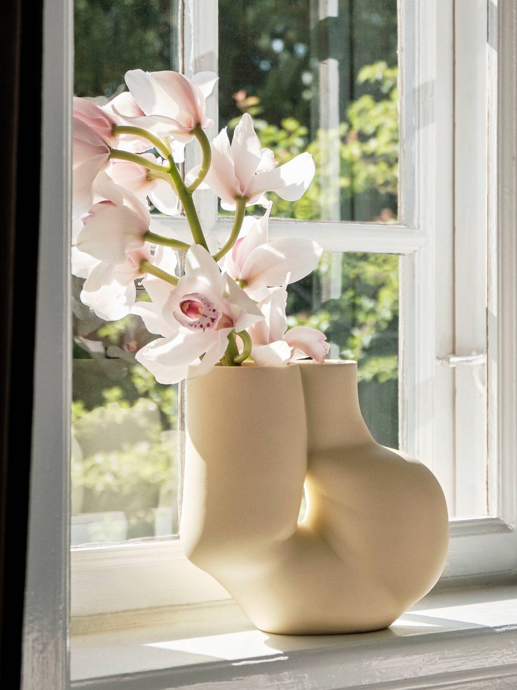 Hay Accessories Vase | W&S Chubby Vase Soft Yellow