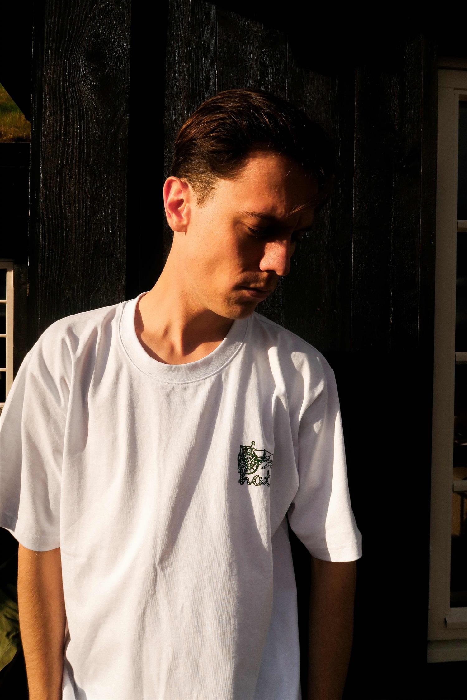 Hotel Tees & Longsleeves T-Skjorte | Wagon Tee White