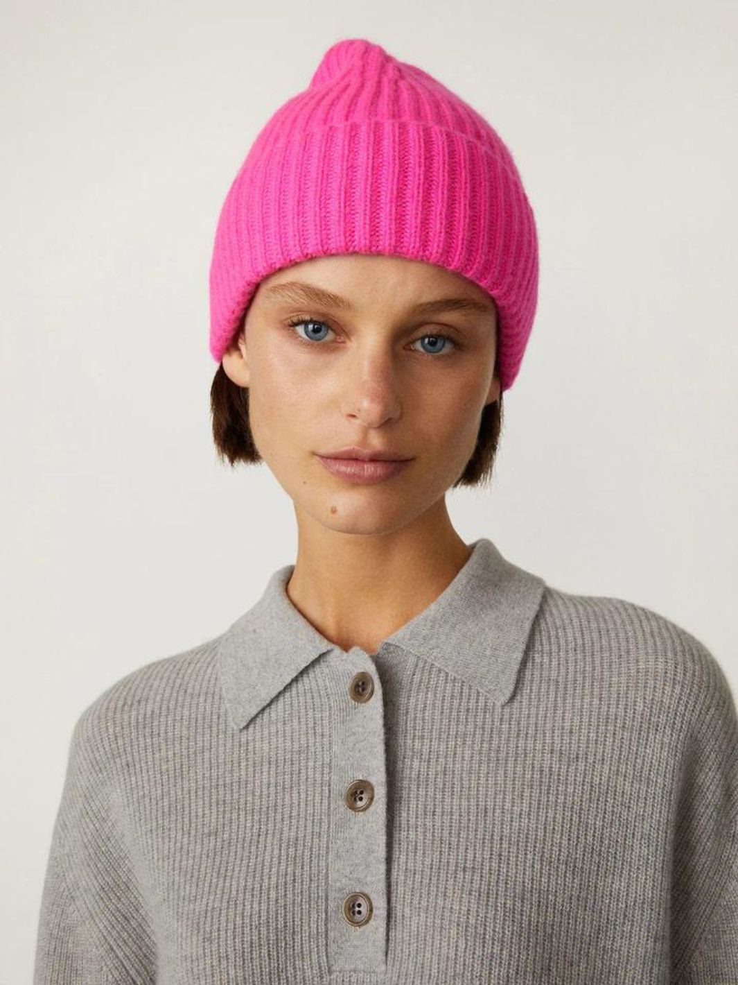 Lisa Yang Accessories Lue | Martigny Beanie Neon Pink