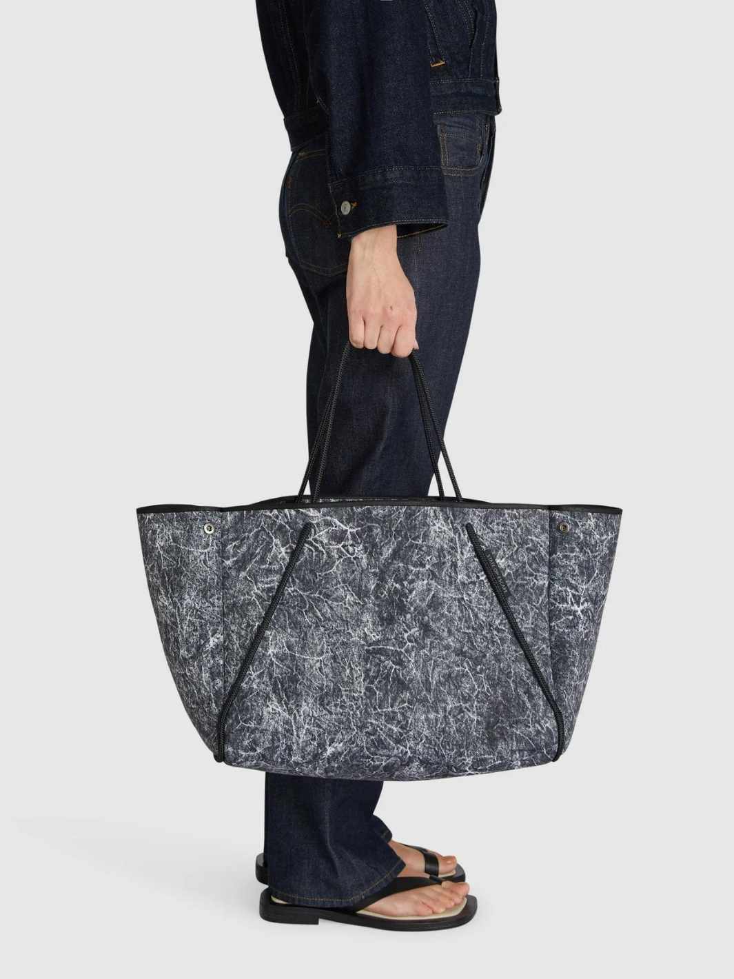 State of Escape Bags Tote Bag | Guise Tote Acid Washed Black
